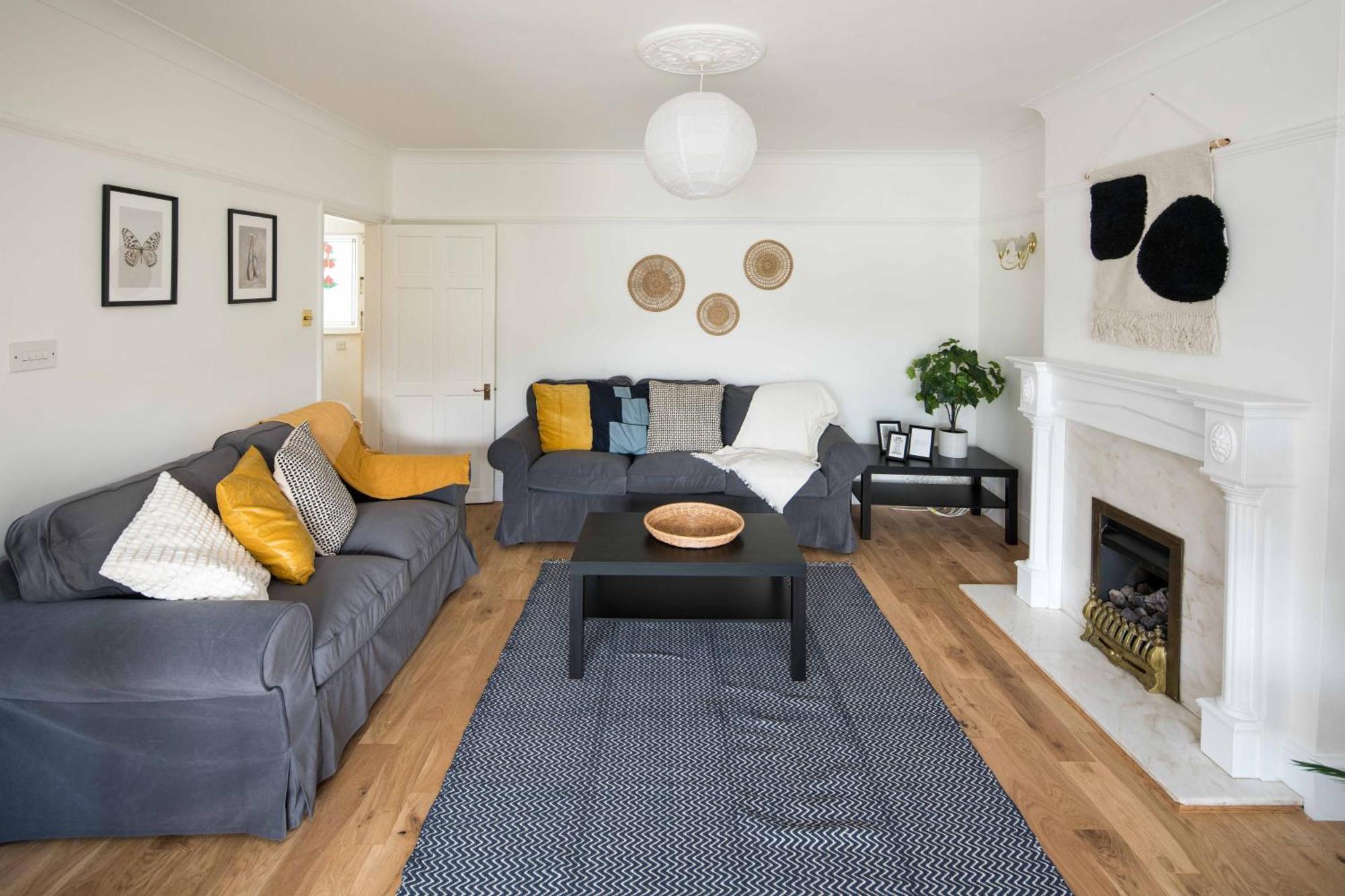 Spacious 4bd Near Gatwick & Ldn Links